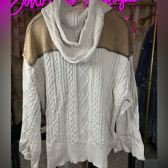 POL forever tied Brown and Cream Lace-Up Hoodie - Picture 6 of 11